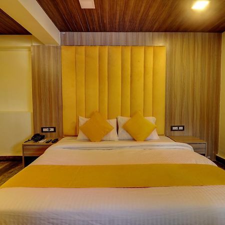 Hotel Priceless 뭄바이 외부 사진